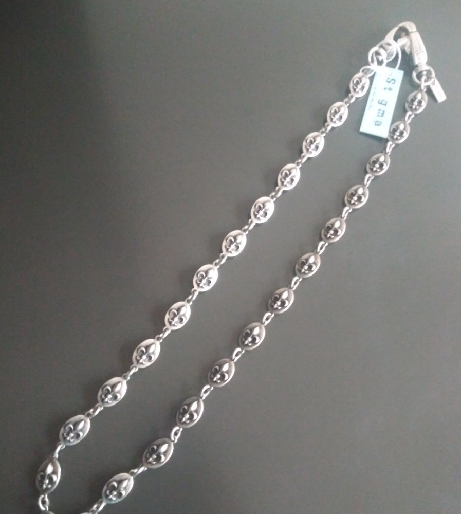 Stigma necklace / metal belt